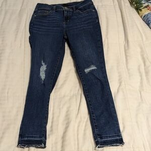 Art Class distressed skinny jeans with a rough h size 12